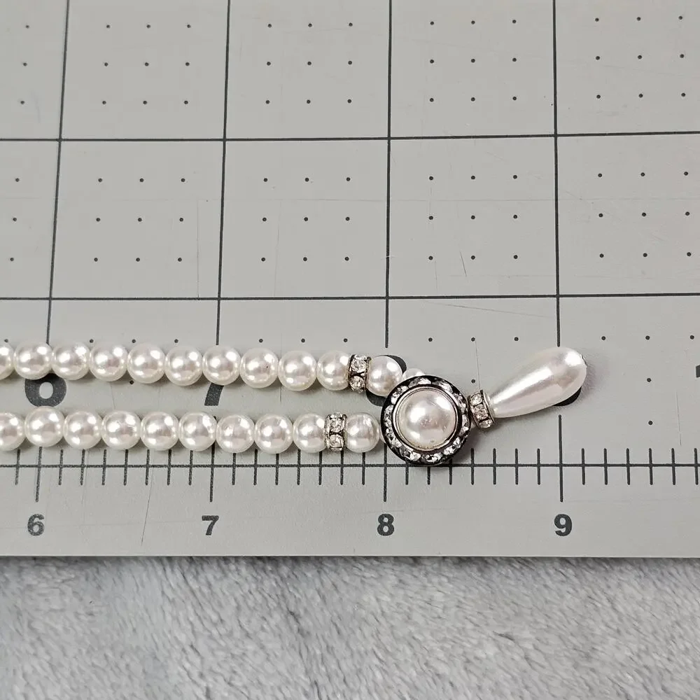 Vintage Faux Pearl Rhinestone Pendant Necklace Teardrop Drop Filigree Box Clasp
